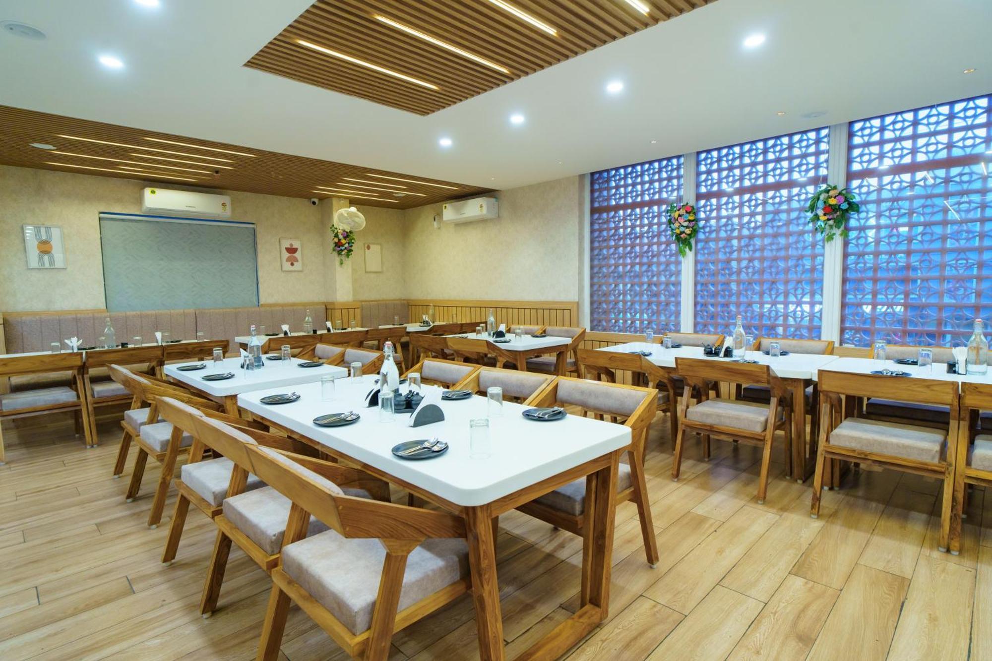 Satyabhama Inn Pathara Exteriér fotografie